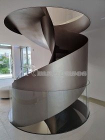 Σκάλα στρογγυλής μορφής