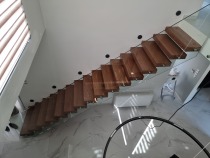 Ιδέες για εσωτερική σκάλα